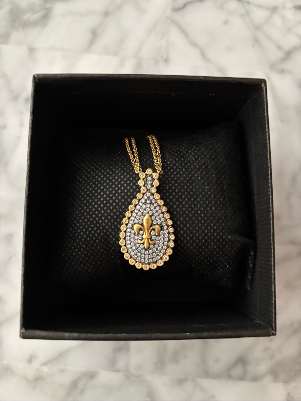 ⚜️Gold Fleur-de-Lis Teardrop Necklace with Crystal Pavé - NWOT